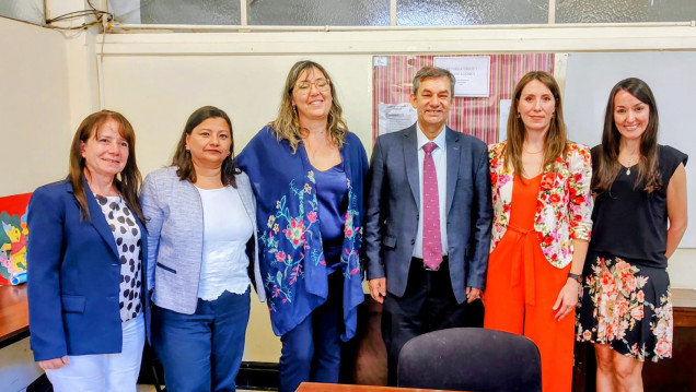 imagen Egresados/as de la Escuela Carmen Vera Arenas accederán sin tabulación de notas al CLE