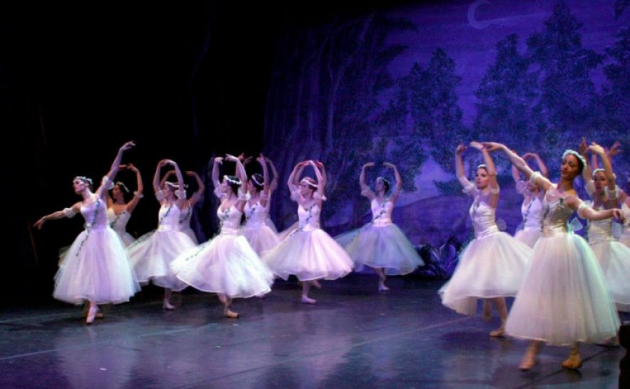 imagen Primera función del año del Ballet de la UNCUYO